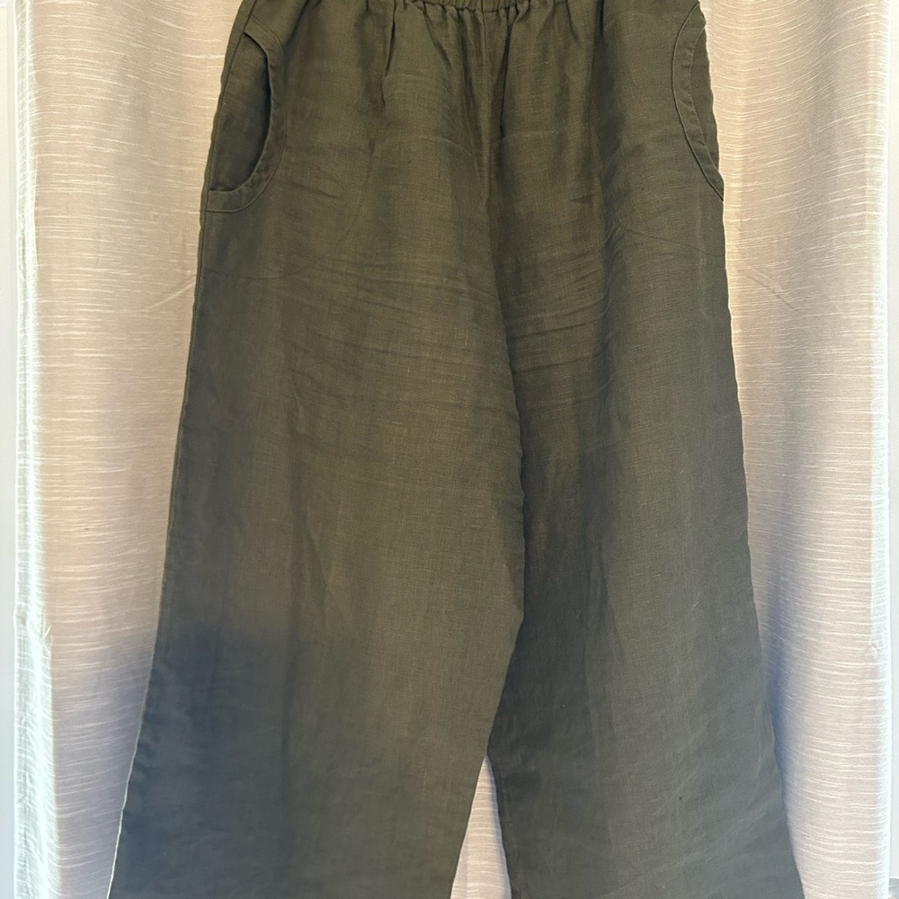 Green women’s pants